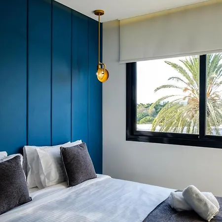 Lazuli Green View